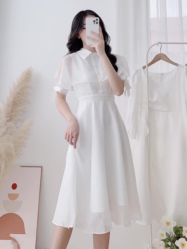 Đầm voan xoè bèo ngực cổ tròn đính nút siêu xinh | Shopee Việt Nam