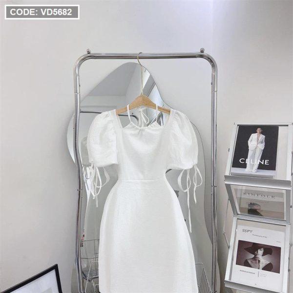 Đầm trắng Midi xốp cổ yếm tay bồng - VD5682