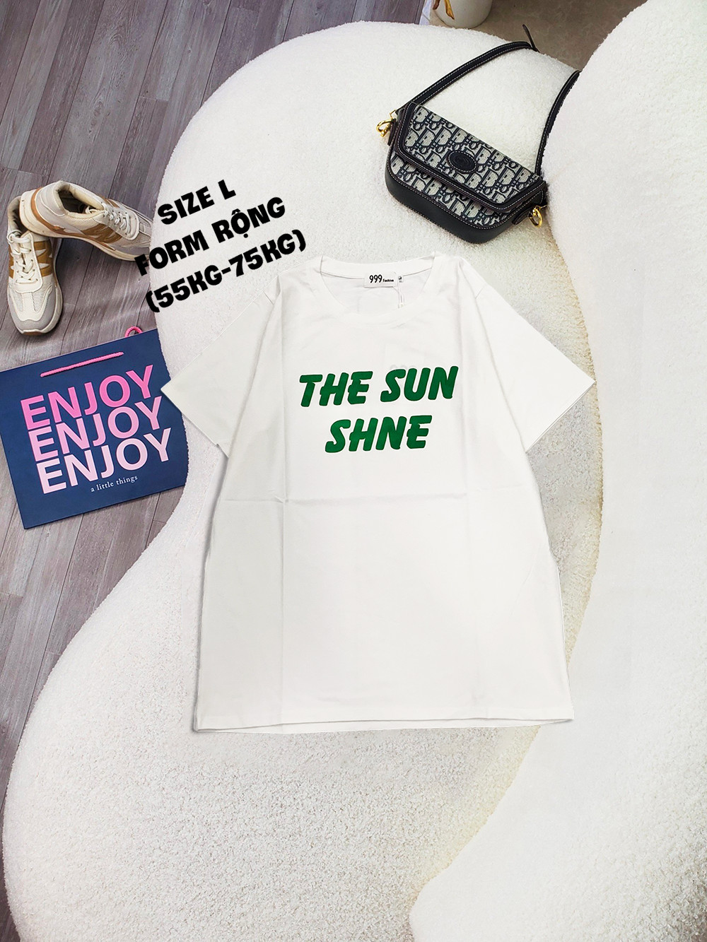 Shop chuyên sỉ áo Thun Nữ Cổ Tròn In Chữ THE SUN SHNE form ôm suông rộng size L(55-75kg)