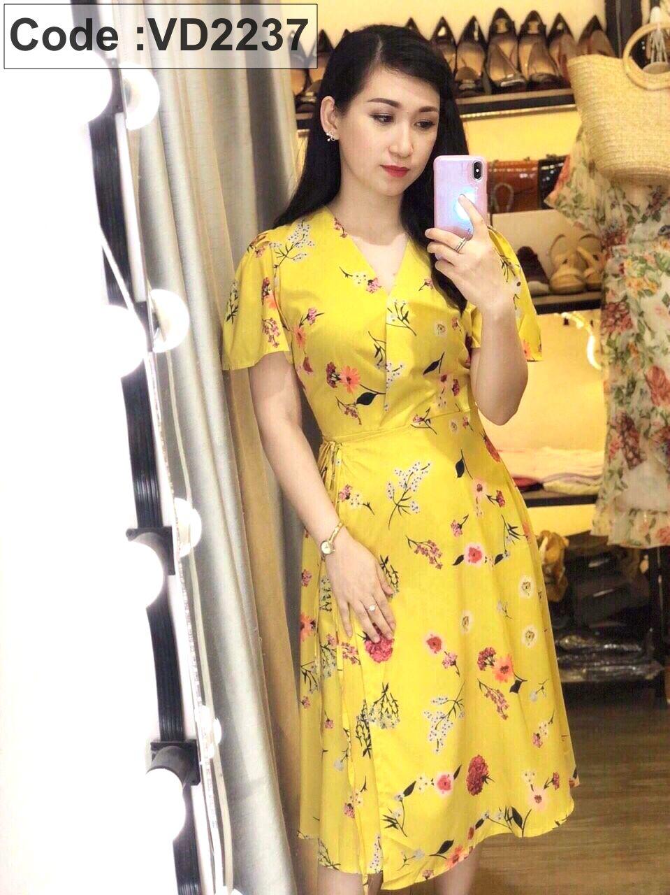 Mua Váy Hoa Nhí váy hoa dáng xòe màu vàng cổ vuông đính khuy tay phồng đủ  4 size S M L XL e1058